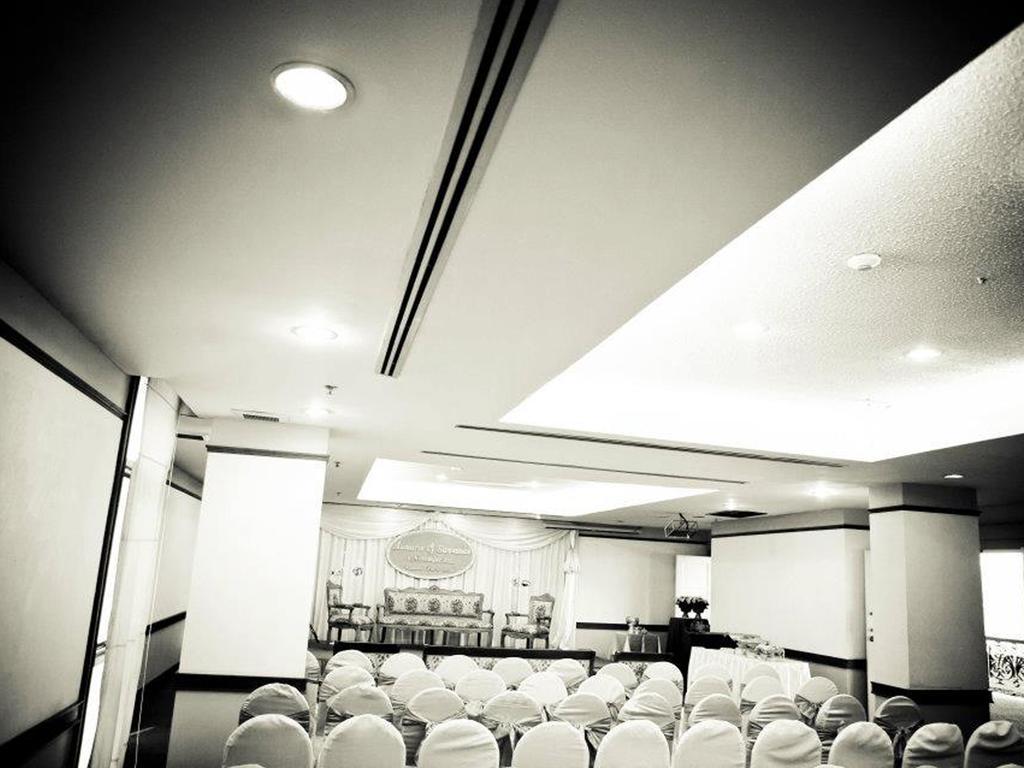טראנג Wattana Park Hotel מראה חיצוני תמונה