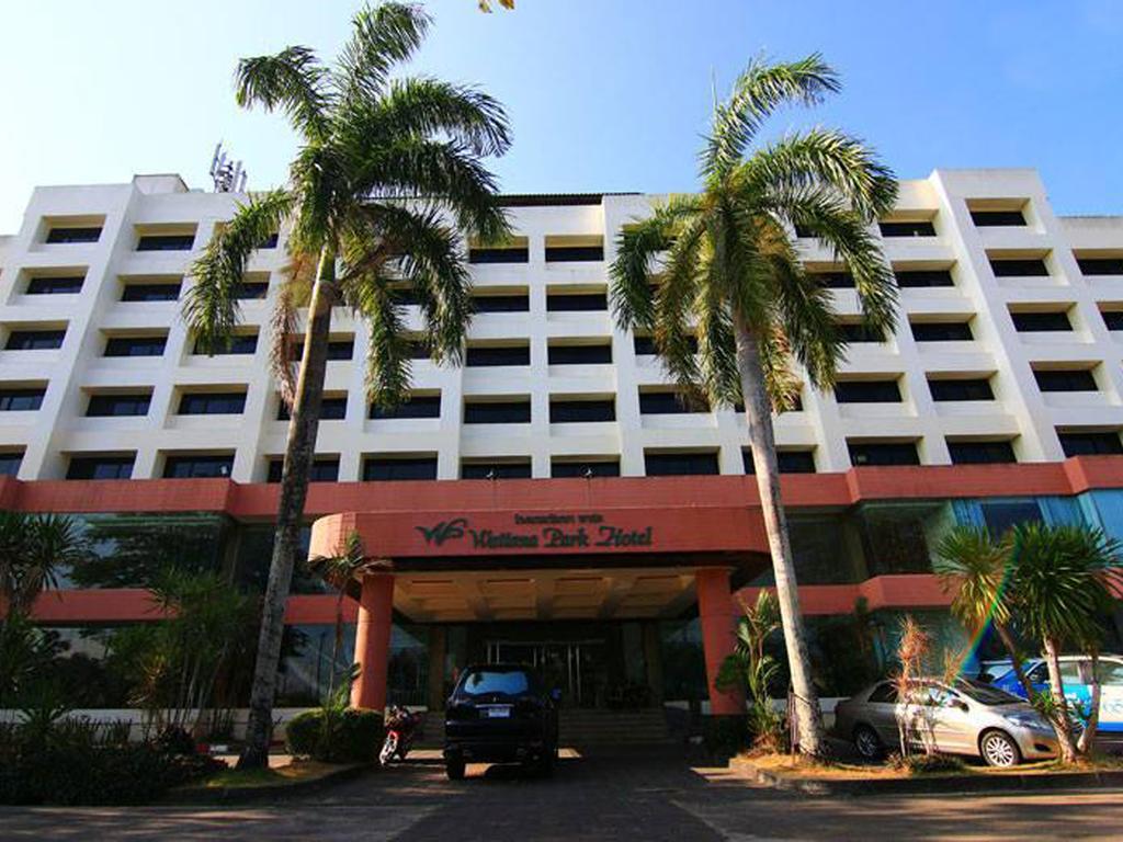 טראנג Wattana Park Hotel מראה חיצוני תמונה