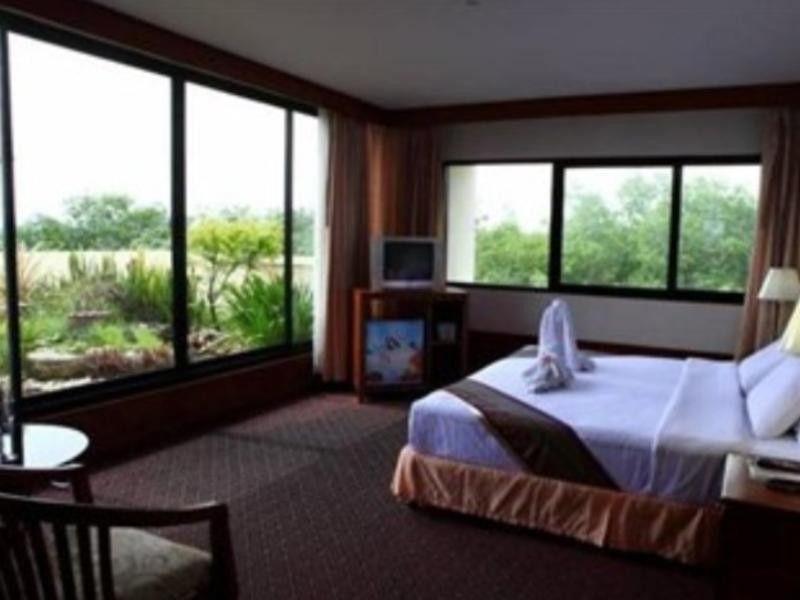 טראנג Wattana Park Hotel מראה חיצוני תמונה